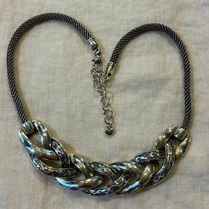 Brighton Venetian Canal Collar